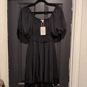 Gianni Bini Puffed Sleeve Dress